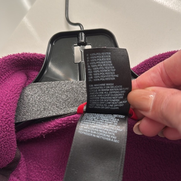 Purple Light Weight 1/2 Zip North Face Fleece  - Size M - Picture 7 of 8